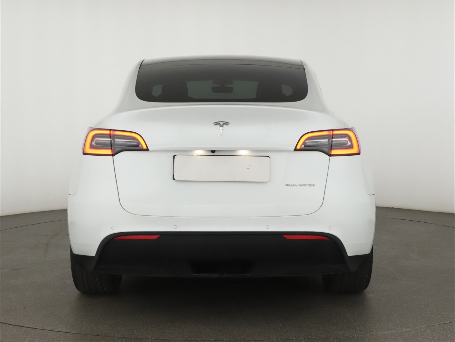 Tesla Model Y - 2022