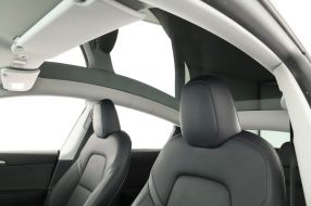 Tesla Model Y - 2022
