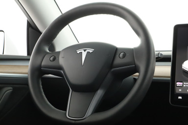 Tesla Model Y - 2022