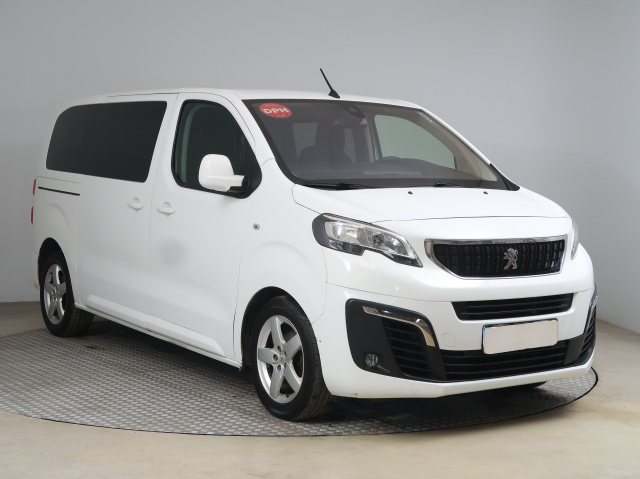 Peugeot Traveller 2017