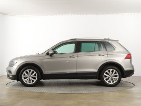 Volkswagen Tiguan - 2017