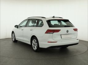 Volkswagen Golf - 2021