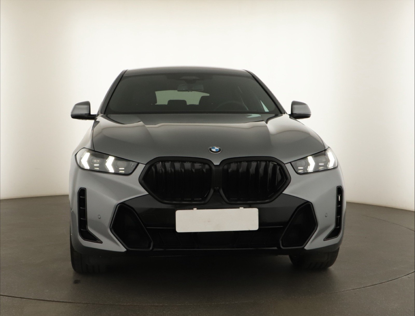BMW X6 - 2025