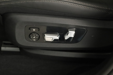 BMW X6 - 2025