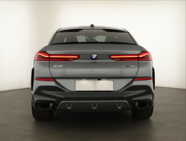 BMW X6 - 2025