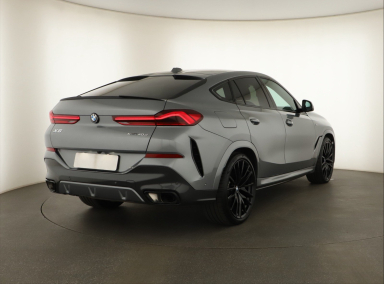 BMW X6 - 2025