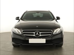 Mercedes-Benz E - 2018