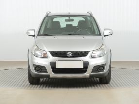 Suzuki SX4 - 2013