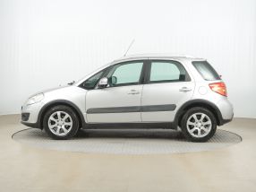 Suzuki SX4 - 2013