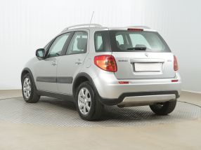 Suzuki SX4 - 2013