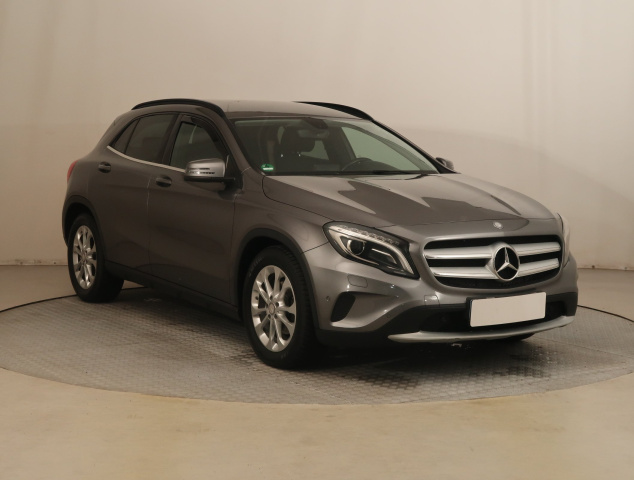 Mercedes-Benz GLA 2014