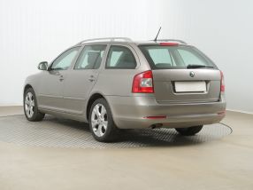 Skoda Octavia - 2011