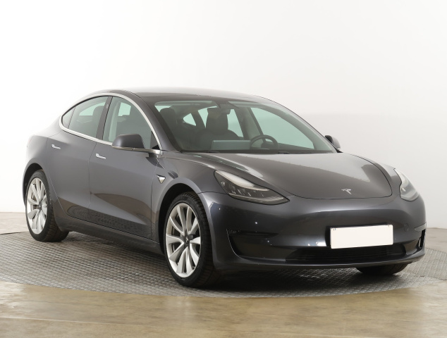 Tesla Model 3 2019