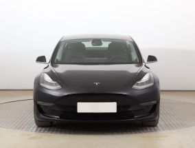 Tesla Model 3 - 2019