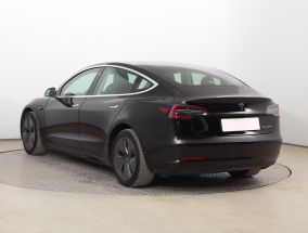 Tesla Model 3 - 2019