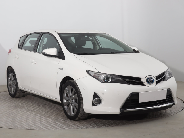 Toyota Auris 2013