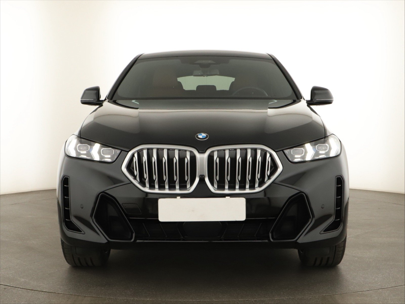 BMW X6 - 2025