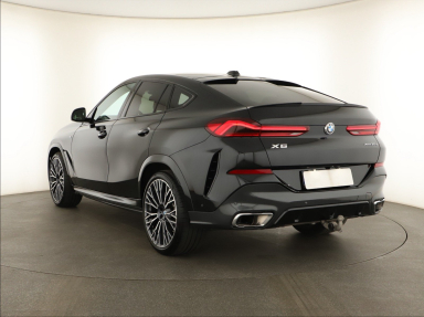 BMW X6 - 2025