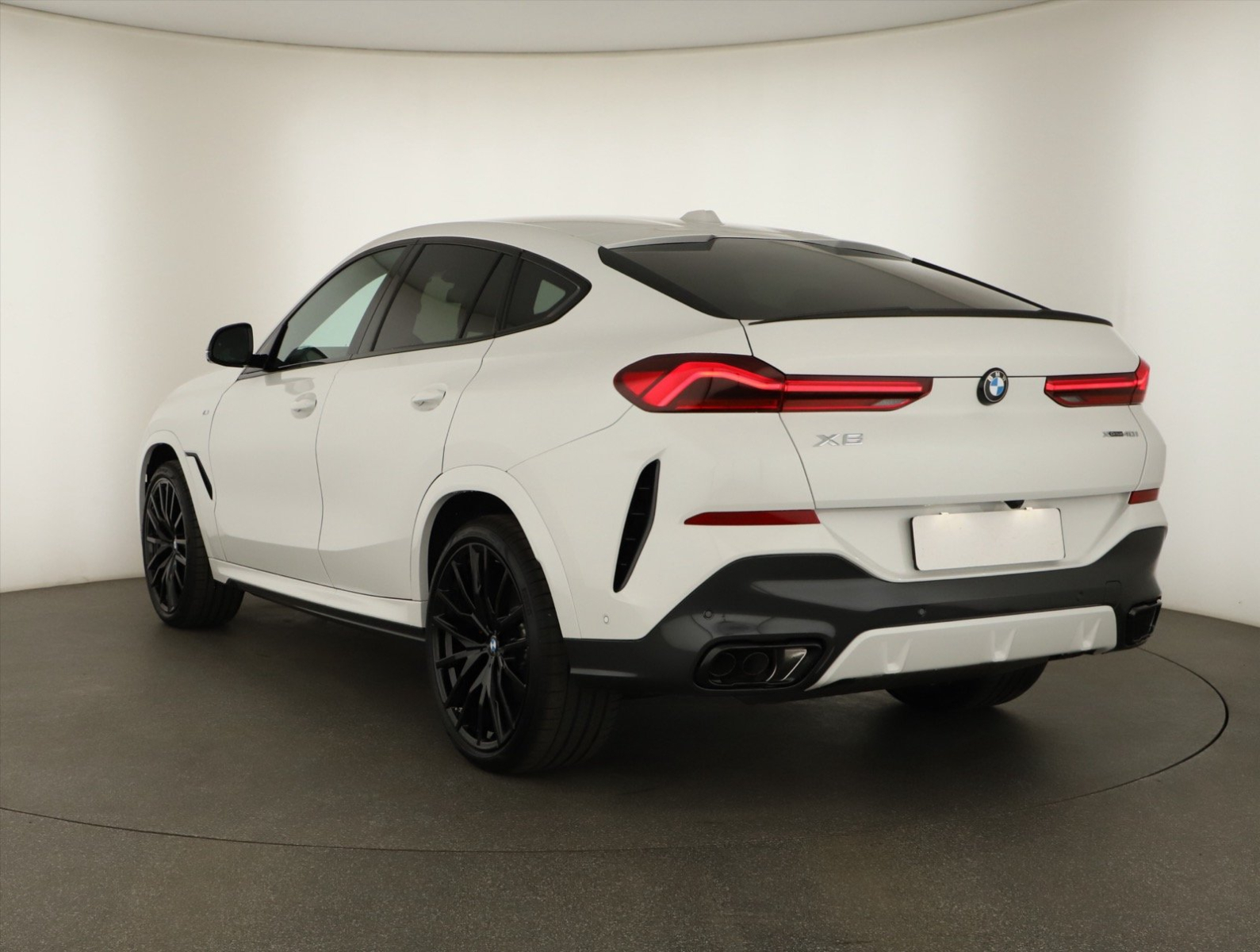 BMW X6 - 2025