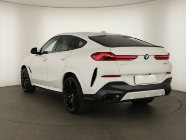 BMW X6 - 2025