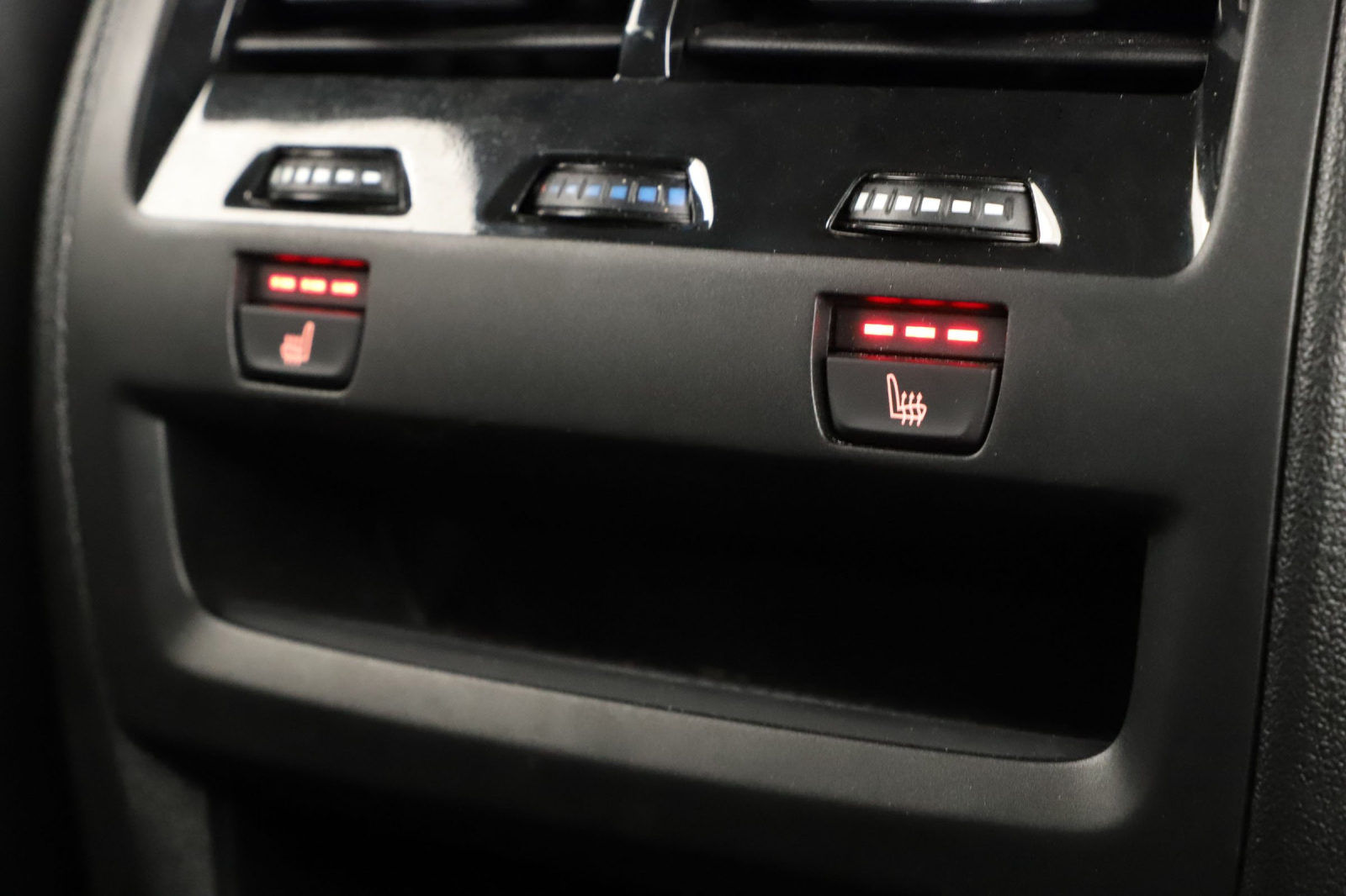 BMW X6 - 2025