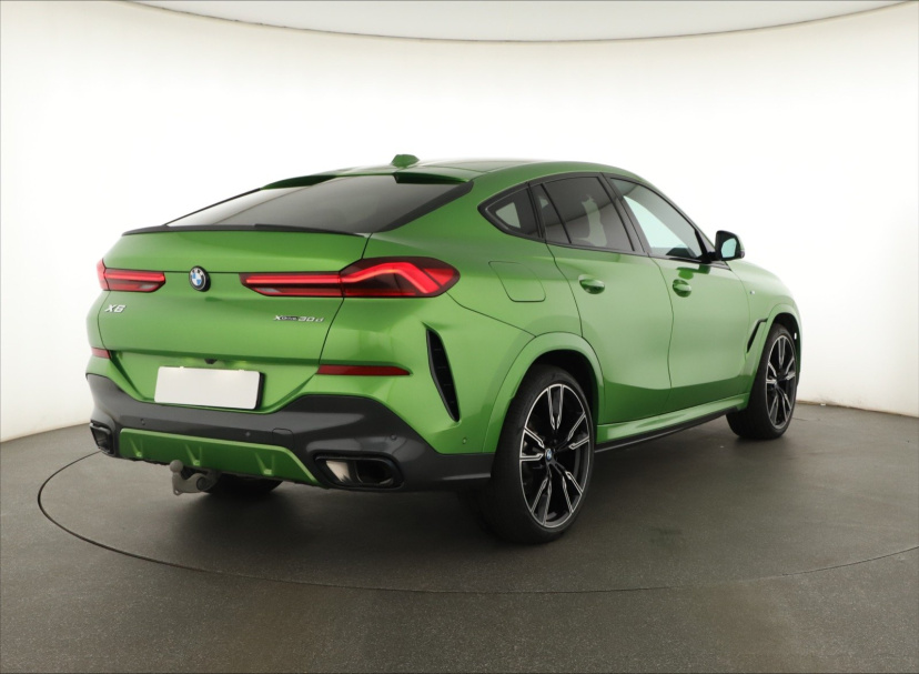 BMW X6, 2025