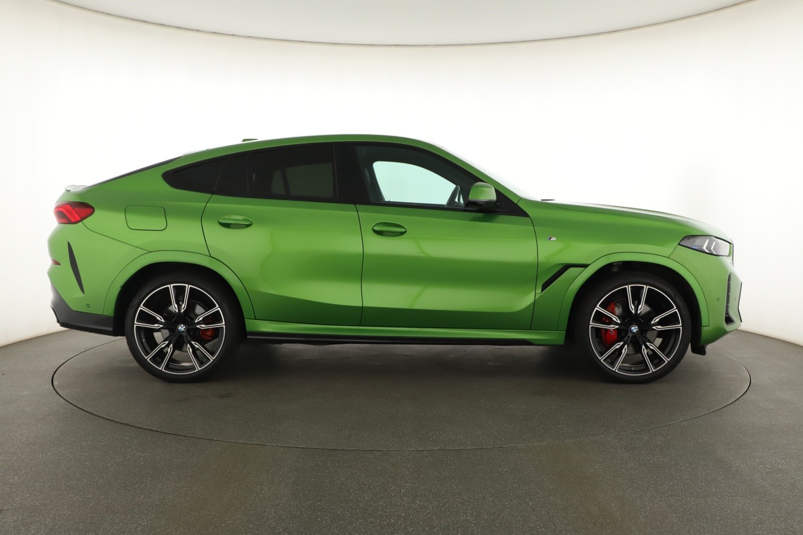 BMW X6 - 2025