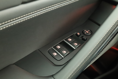 BMW X6 - 2025