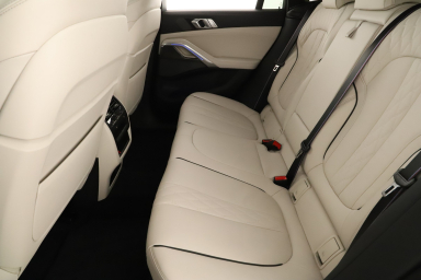 BMW X6 - 2025