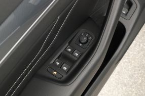 Volkswagen Passat - 2021