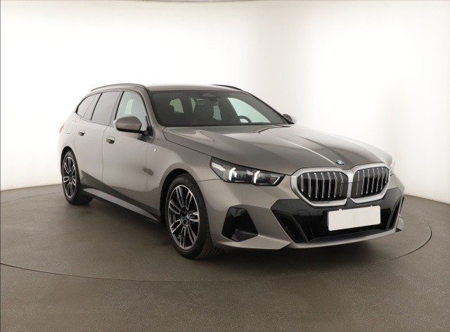 BMW 5 2025