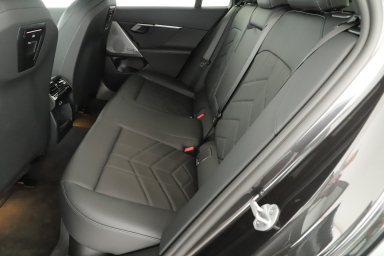 BMW 5 - 2025