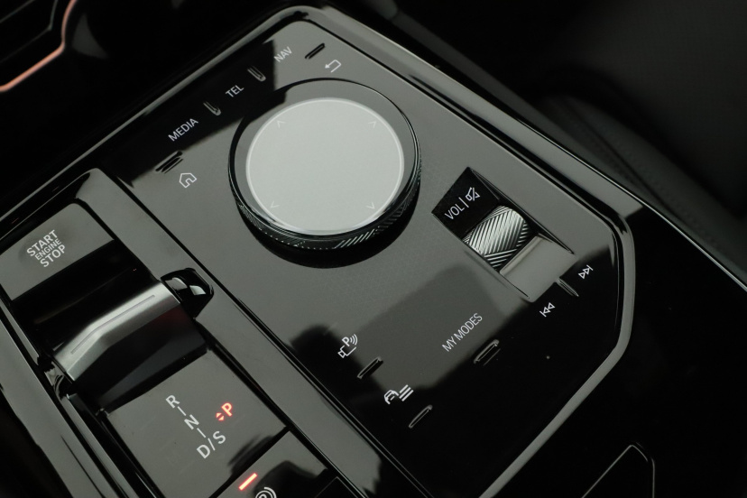 BMW 5, 2025