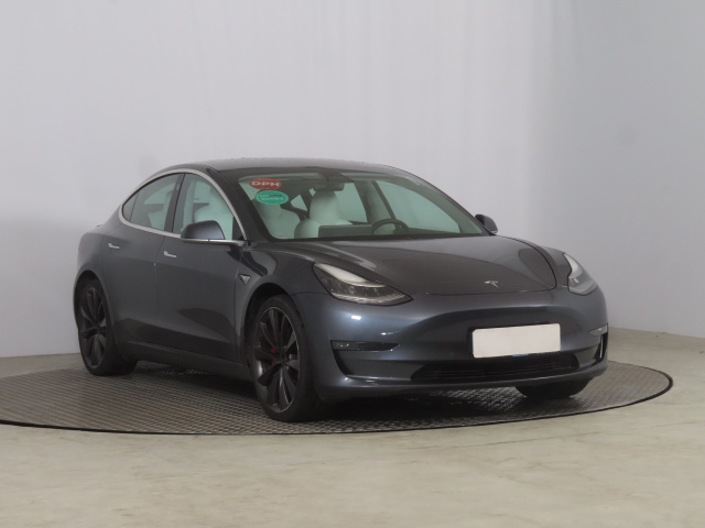 Tesla Model 3 2019