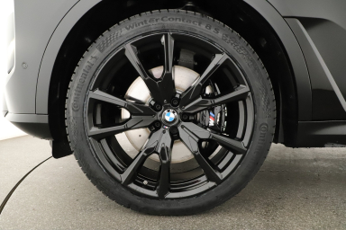 BMW X7 - 2025