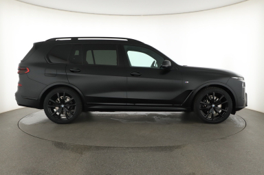 BMW X7 - 2025