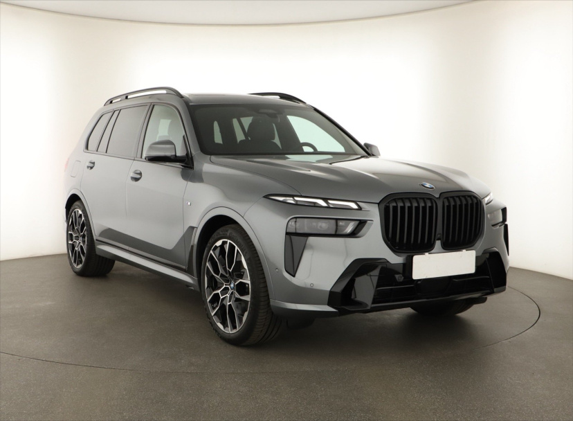 BMW X7, 2025