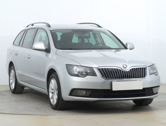 Škoda Superb, 2013