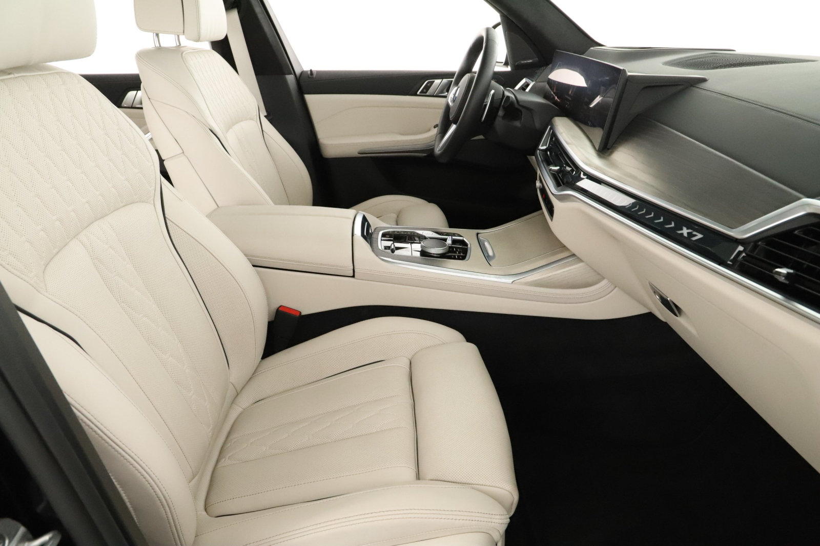 BMW X7 - 2025