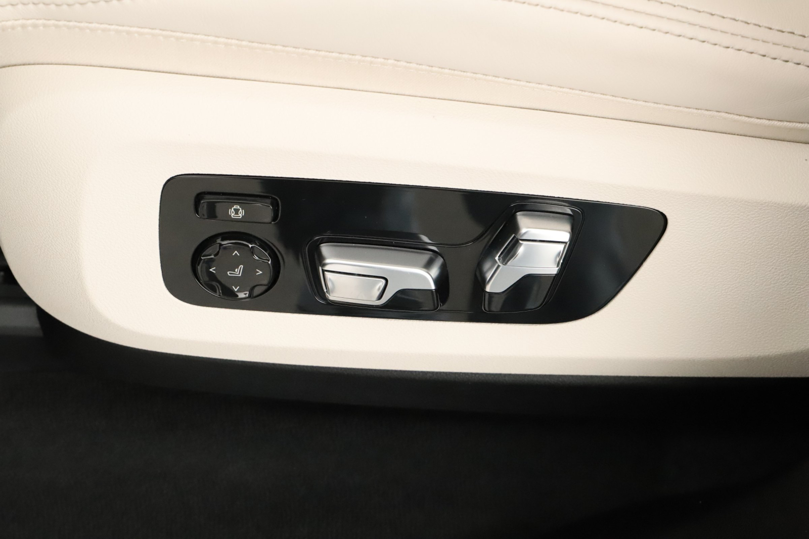 BMW X7 - 2025