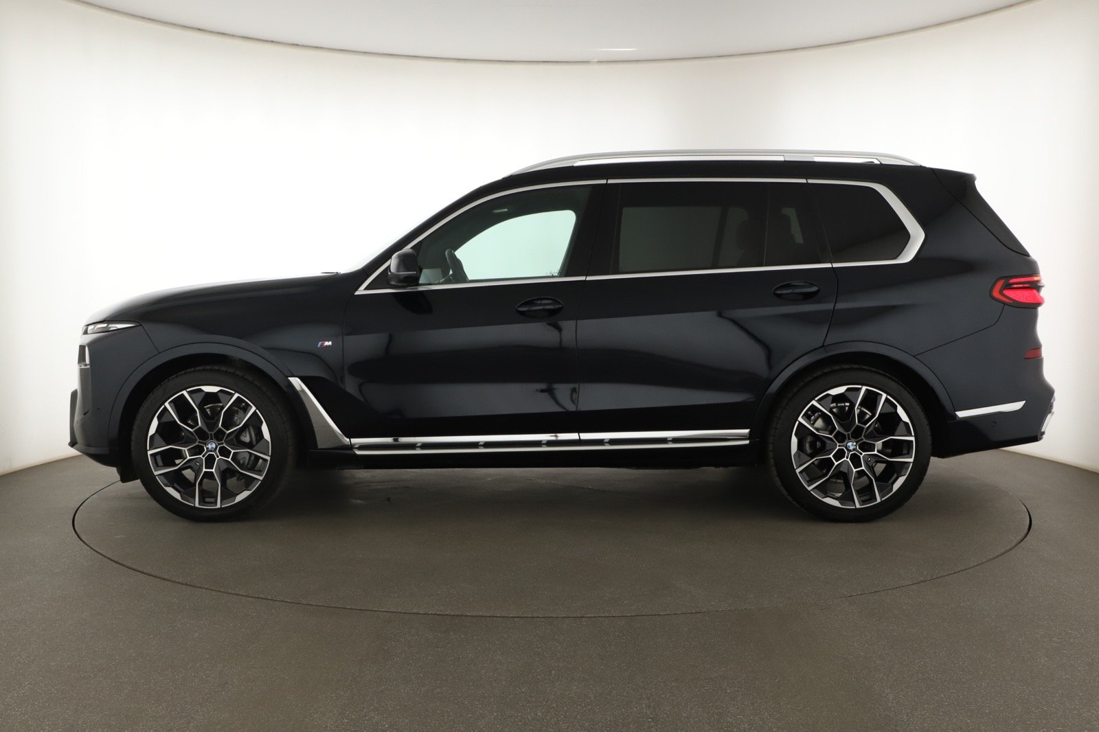 BMW X7 - 2025