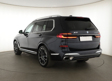 BMW X7 - 2025