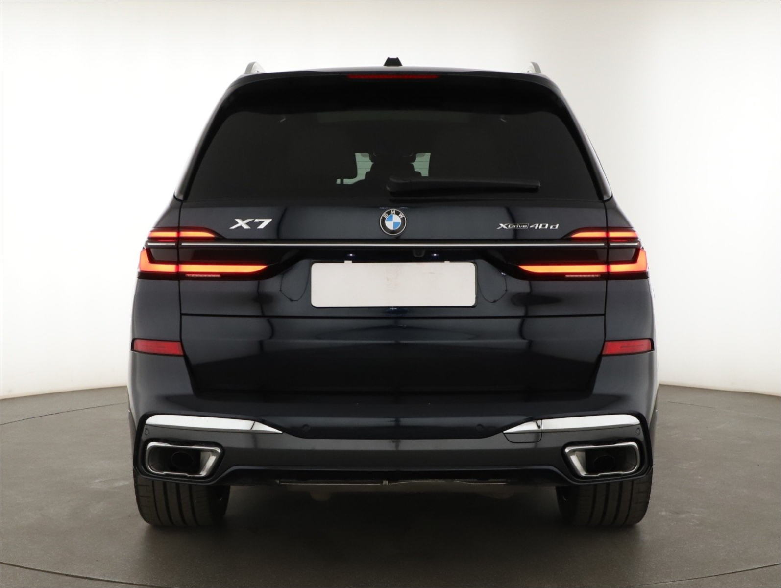 BMW X7 - 2025