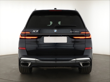 BMW X7 - 2025
