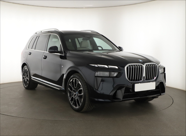 BMW X7 2025