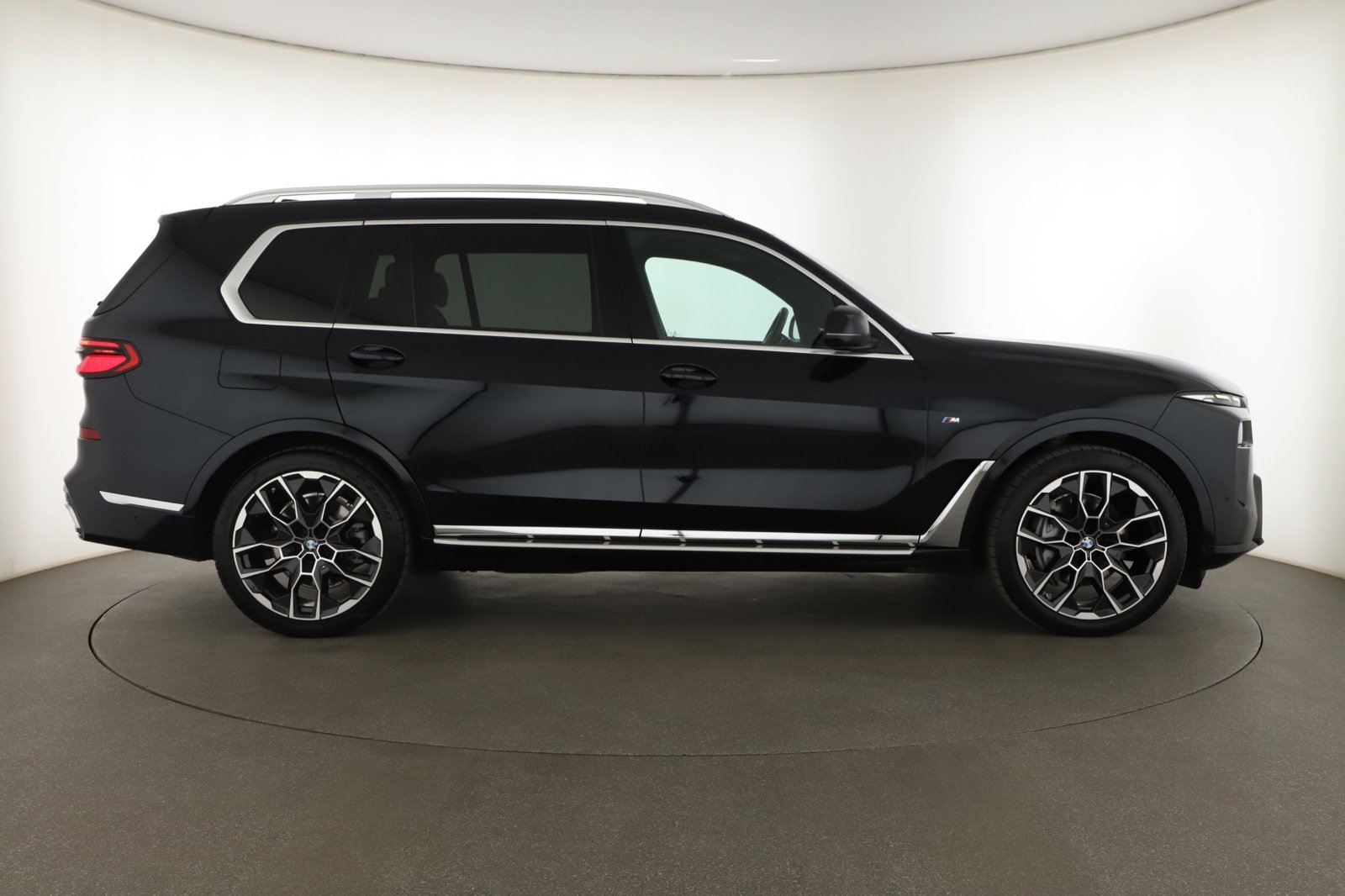 BMW X7 - 2025