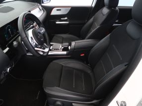 Mercedes-Benz B - 2020