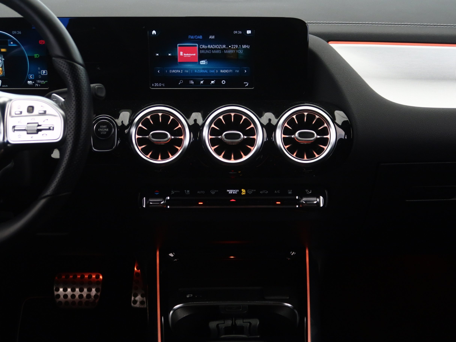 Mercedes-Benz B - 2020