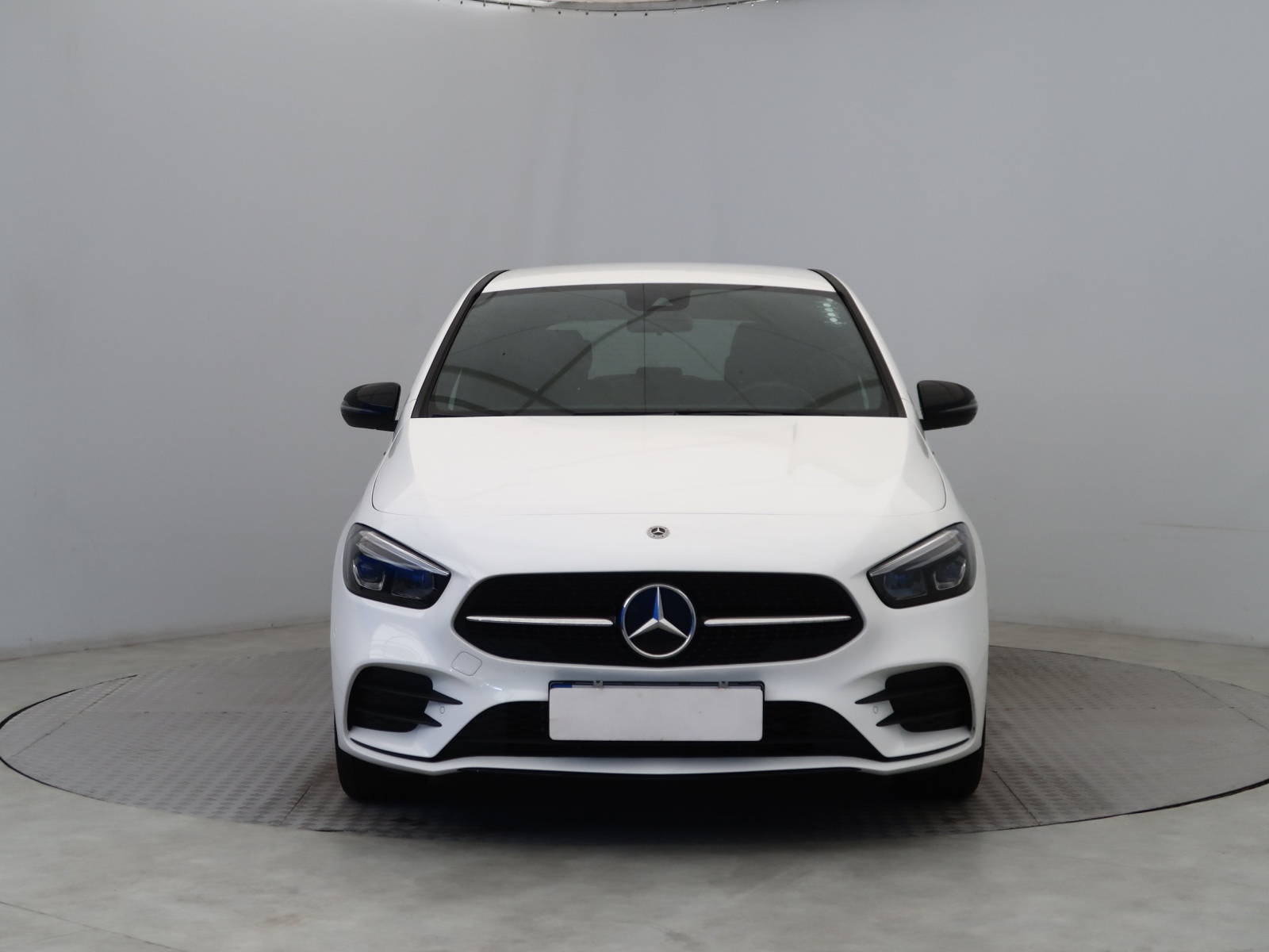 Mercedes-Benz B - 2020