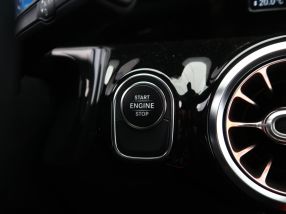 Mercedes-Benz B - 2020